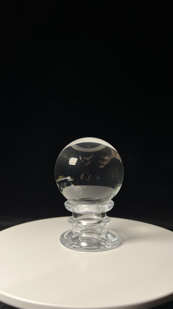 藍針白水晶球